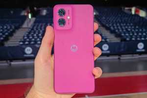 Can Motorola win its budget phone crown back?