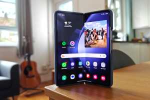 Samsung&rsquo;s cheaper Galaxy Z Fold FE may be cancelled